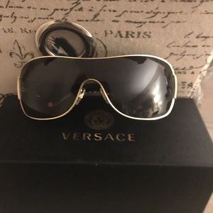 Versace woman sunglasses